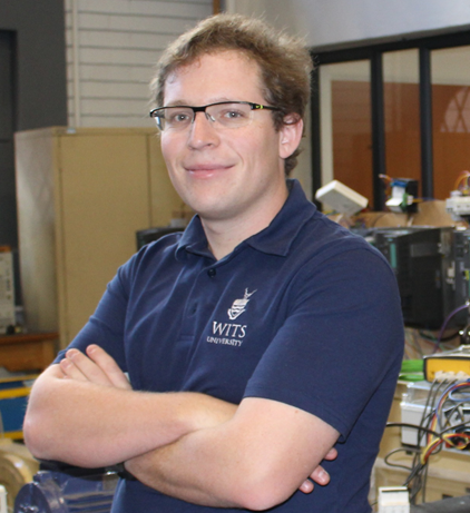 DAAD-Stipendiat Jarren Lange ist seit Mai Teil des Teams Leistungselektronik und Elektrische Antriebstechnik.
