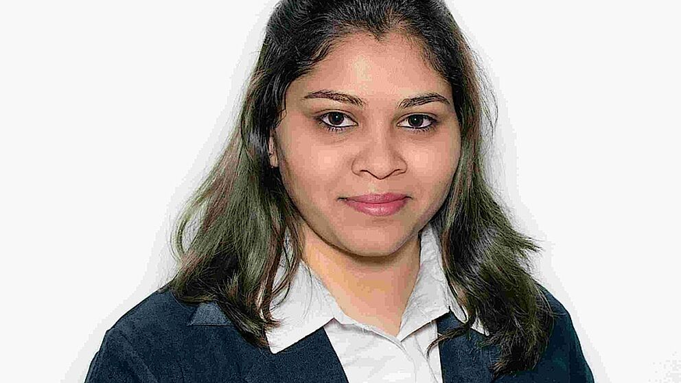 Ein Porträtbild der Wissenschaftlerin Vijayalakshmi Shroff